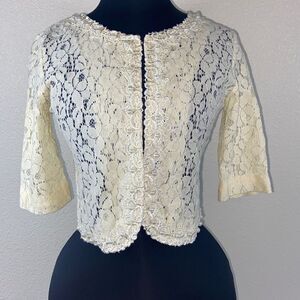 JK2 LACE WOMEN BOLERO TOP SIZE APPROXIMATELY S M